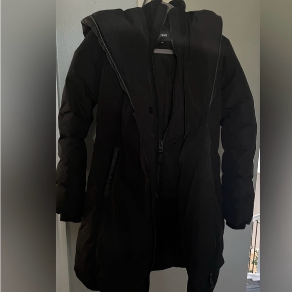 Mackage Black Puffer Jacket - Picture 3 of 8